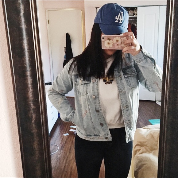 PacSun Jackets & Blazers - 🆑 LIGHT WASHED DENIM JACKET WITH EMBROIDERY 🌻